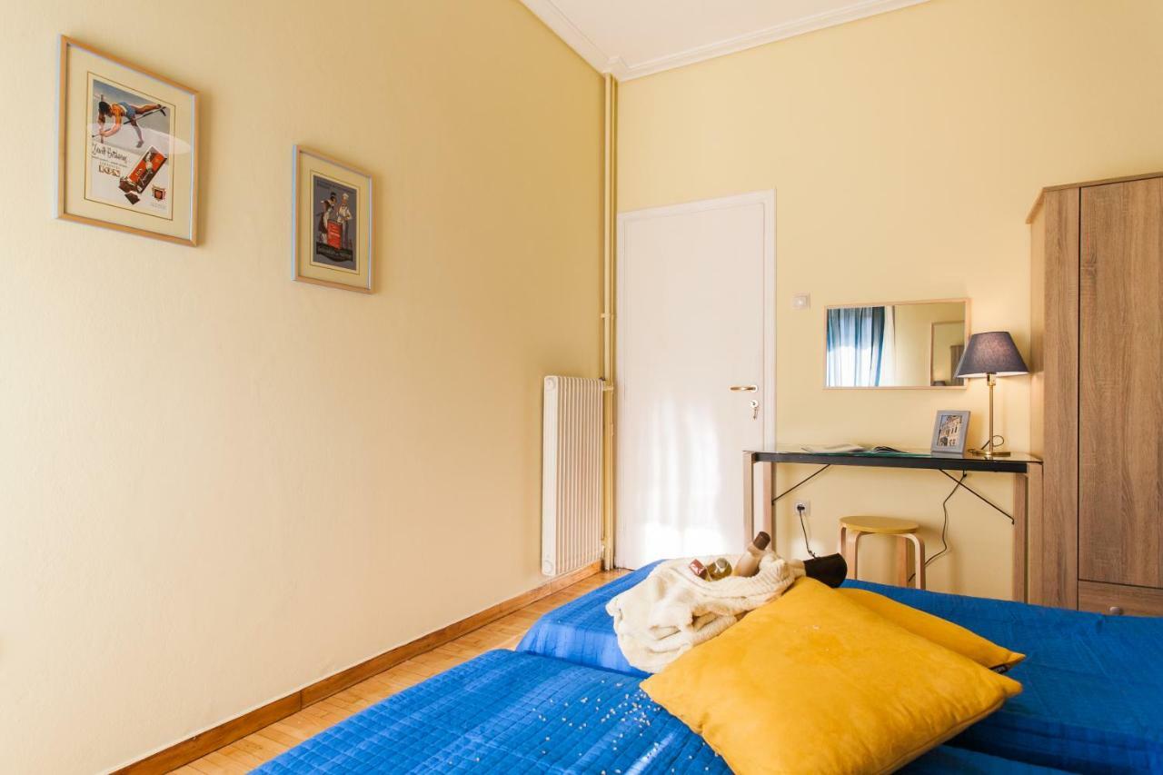 Private Central View Rooms In Apartment Near To Acropolis Metro Station Atenas Exterior foto